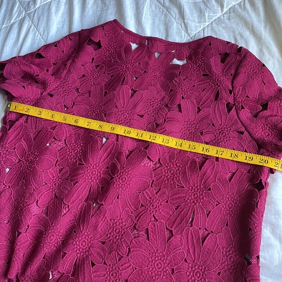 Simply Styled by Sears Floral Short Sleeve Crew Blouse - Picture 4 of 5